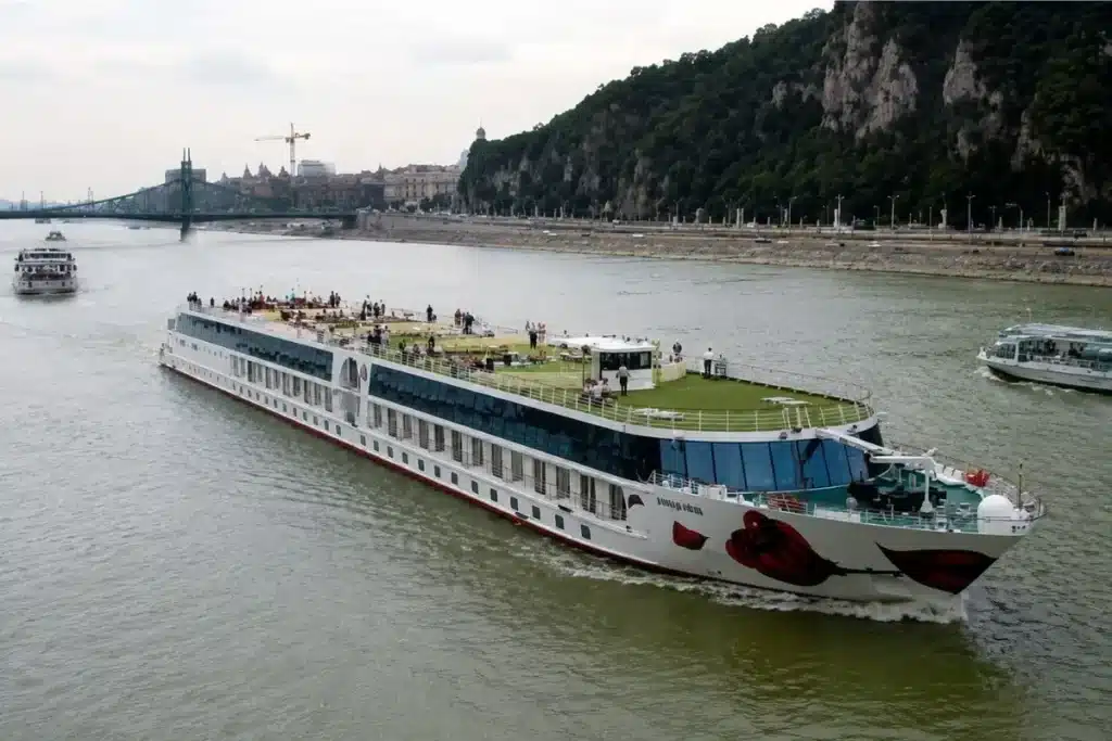 european river cruise for seniors sailing on the Danube